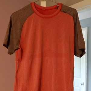 Lululemon Vent Tech tee